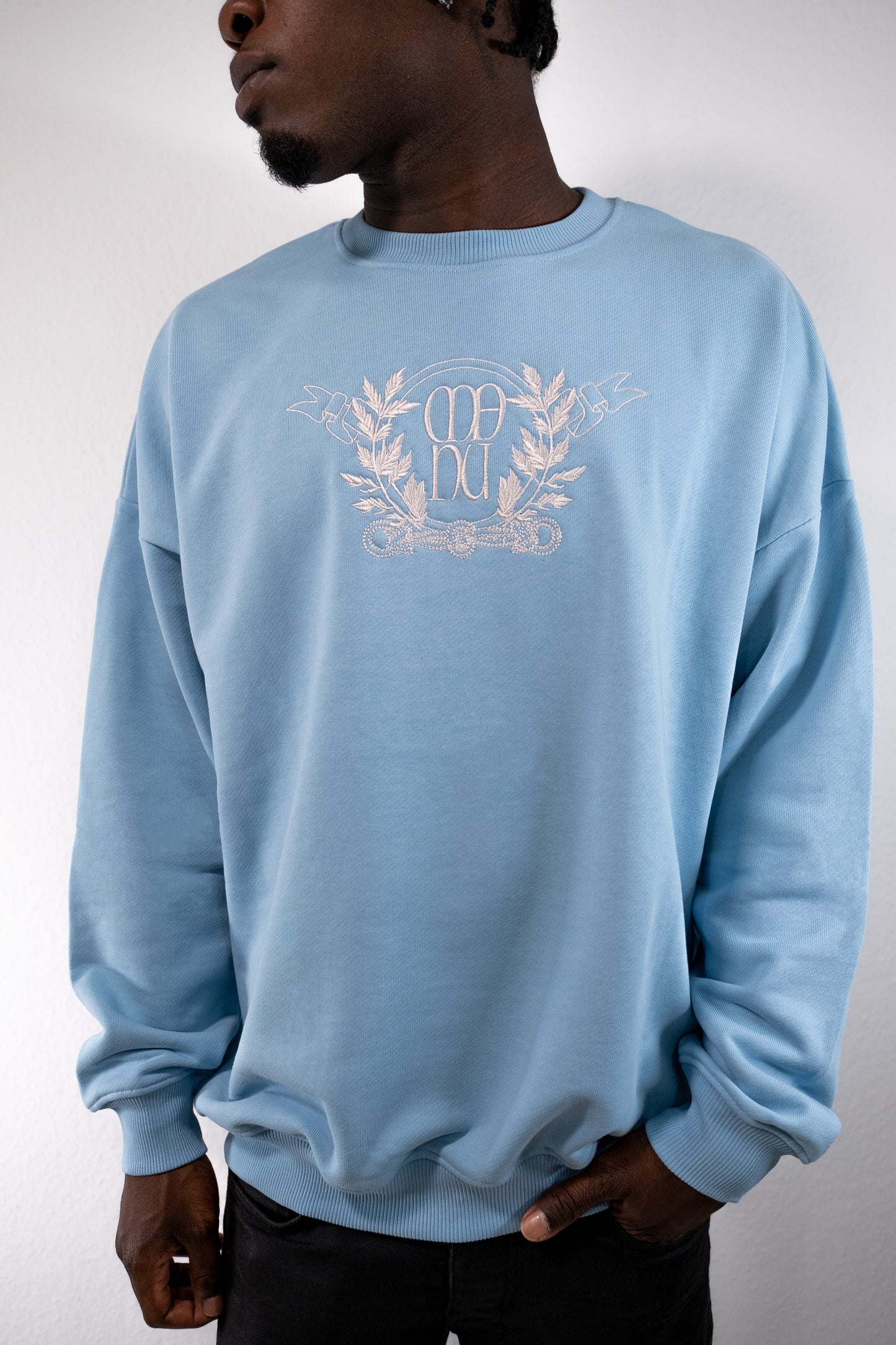 CREWNECK BABY BLUE